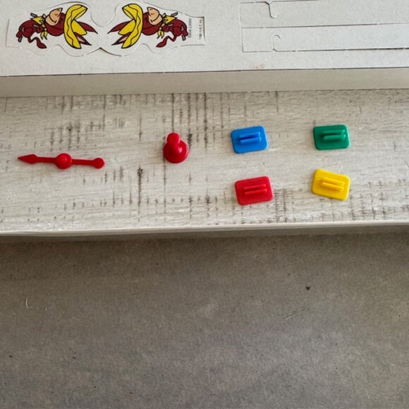 UNPUNCHED 1981 Milton Bradley Quick Draw McGraw Game - Picture 5 of 12